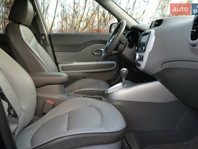 Чорний Кіа Soul, об'ємом двигуна 0 л та пробігом 126 тис. км за 6700 $, фото 22 на Automoto.ua