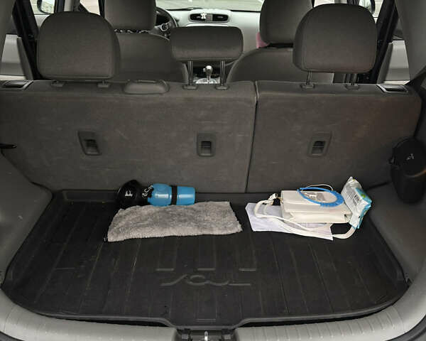 Черный Киа Soul, объемом двигателя 0 л и пробегом 100 тыс. км за 9100 $, фото 42 на Automoto.ua