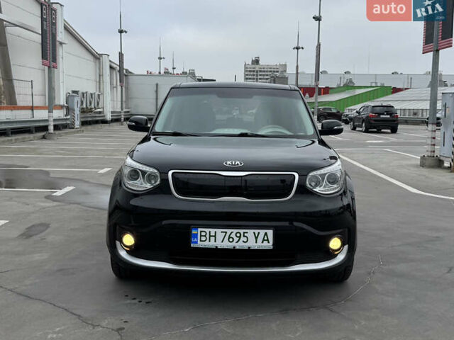 Черный Киа Soul, объемом двигателя 0 л и пробегом 127 тыс. км за 10700 $, фото 2 на Automoto.ua