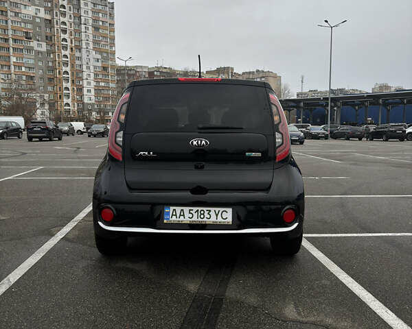 Черный Киа Soul, объемом двигателя 0 л и пробегом 100 тыс. км за 9100 $, фото 4 на Automoto.ua