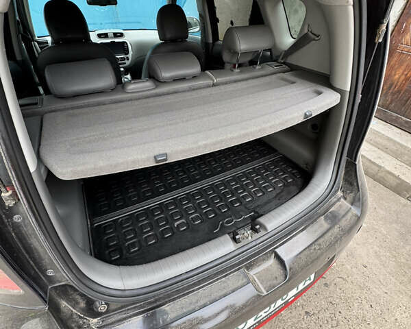 Киа Soul 2016 в Бучаче на Automoto.ua Черный Киа Soul, объемом двигателя 0 л и пробегом 149 тыс. км за 5900 $, фото 5 на Automoto.ua