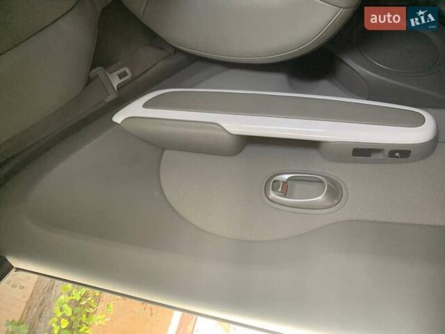 Чорний Кіа Soul, об'ємом двигуна 0 л та пробігом 98 тис. км за 11000 $, фото 20 на Automoto.ua