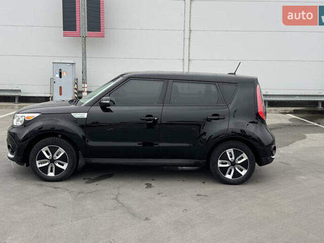 Черный Киа Soul, объемом двигателя 0 л и пробегом 127 тыс. км за 10700 $, фото 5 на Automoto.ua