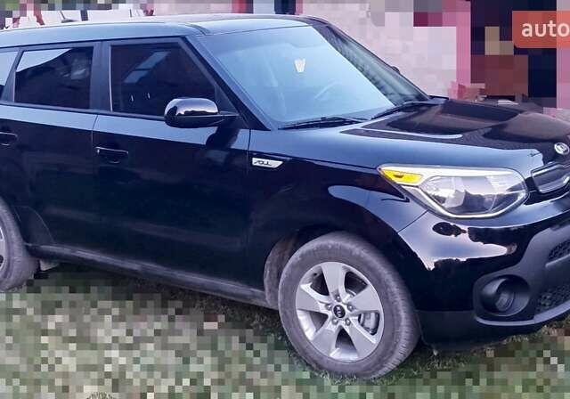 Чорний Кіа Soul, об'ємом двигуна 1.59 л та пробігом 175 тис. км за 8150 $, фото 11 на Automoto.ua