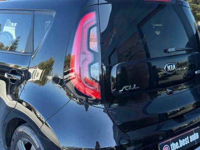 Чорний Кіа Soul, об'ємом двигуна 0 л та пробігом 175 тис. км за 6600 $, фото 4 на Automoto.ua