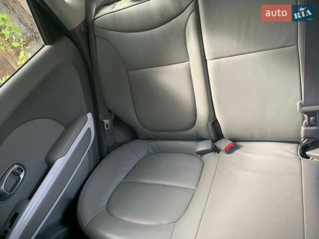 Чорний Кіа Soul, об'ємом двигуна 0 л та пробігом 98 тис. км за 11000 $, фото 22 на Automoto.ua