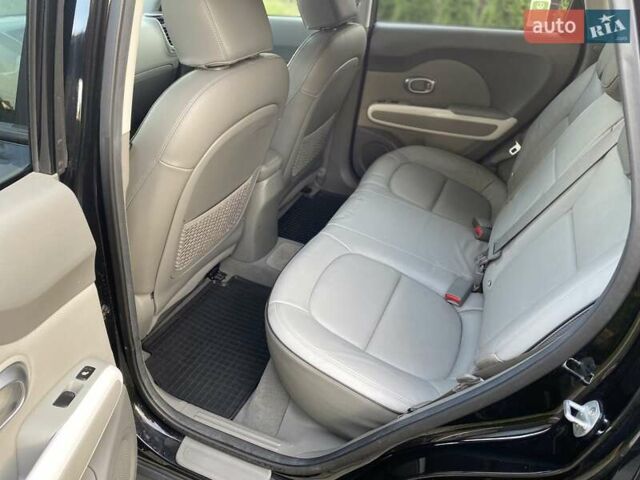 Чорний Кіа Soul, об'ємом двигуна 0 л та пробігом 114 тис. км за 7350 $, фото 22 на Automoto.ua