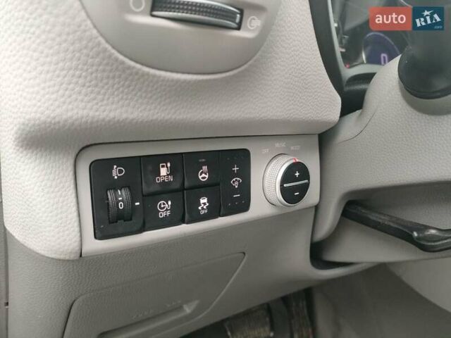 Черный Киа Soul, объемом двигателя 0 л и пробегом 110 тыс. км за 11200 $, фото 18 на Automoto.ua
