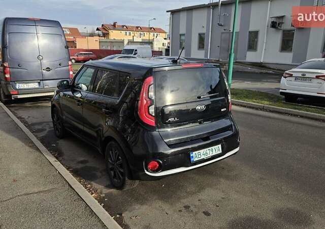 Черный Киа Soul, объемом двигателя 0 л и пробегом 131 тыс. км за 10600 $, фото 5 на Automoto.ua