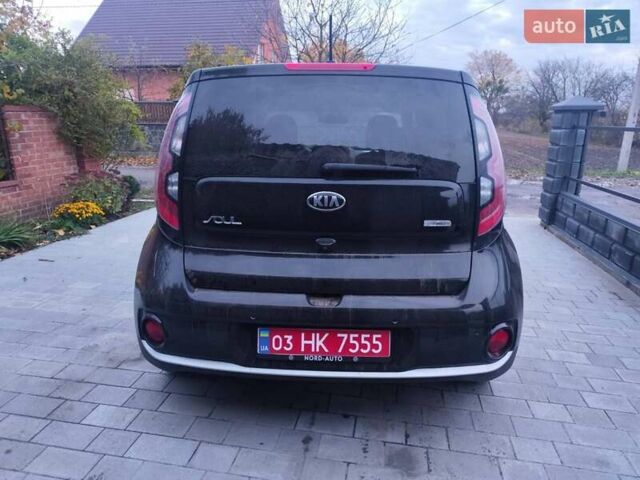 Черный Киа Soul, объемом двигателя 0 л и пробегом 118 тыс. км за 11000 $, фото 3 на Automoto.ua