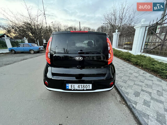 Черный Киа Soul, объемом двигателя 0 л и пробегом 140 тыс. км за 10499 $, фото 6 на Automoto.ua