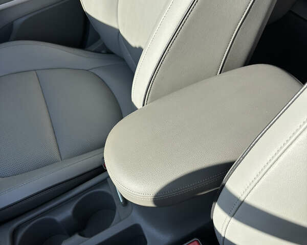 Черный Киа Soul, объемом двигателя 0 л и пробегом 61 тыс. км за 9300 $, фото 26 на Automoto.ua
