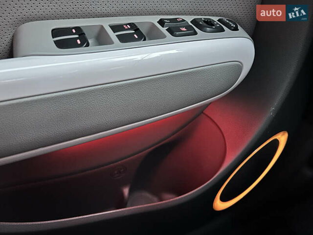 Черный Киа Soul, объемом двигателя 0 л и пробегом 140 тыс. км за 10499 $, фото 15 на Automoto.ua