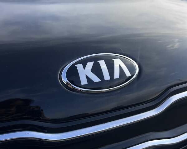 Чорний Кіа Soul, об'ємом двигуна 2 л та пробігом 143 тис. км за 12300 $, фото 25 на Automoto.ua