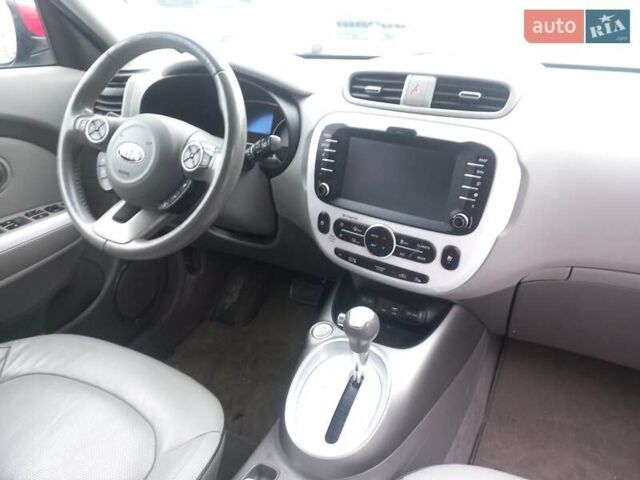 Черный Киа Soul, объемом двигателя 0 л и пробегом 107 тыс. км за 6800 $, фото 6 на Automoto.ua