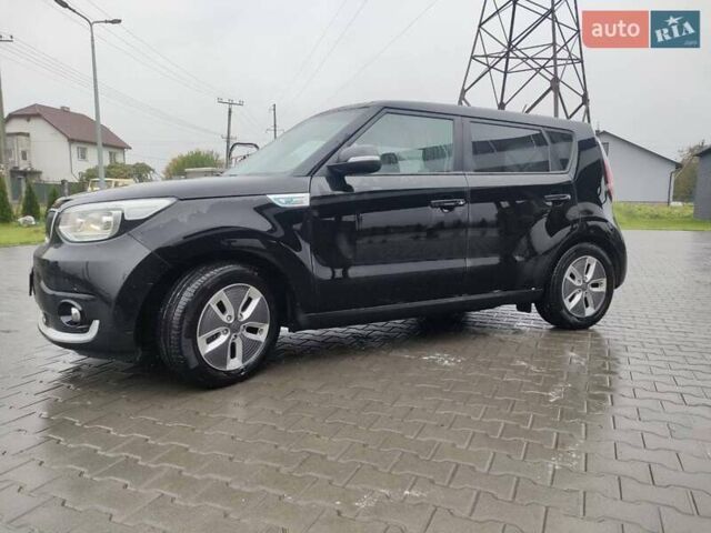 Черный Киа Soul, объемом двигателя 0 л и пробегом 110 тыс. км за 11200 $, фото 13 на Automoto.ua
