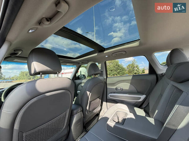 Черный Киа Soul, объемом двигателя 0 л и пробегом 61 тыс. км за 9300 $, фото 17 на Automoto.ua