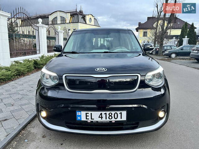 Черный Киа Soul, объемом двигателя 0 л и пробегом 140 тыс. км за 10499 $, фото 3 на Automoto.ua