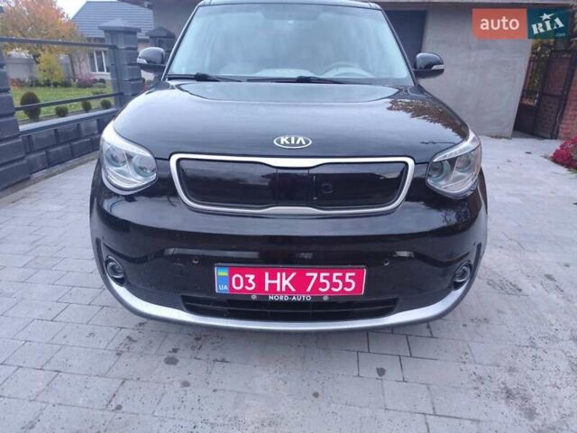 Черный Киа Soul, объемом двигателя 0 л и пробегом 118 тыс. км за 11000 $, фото 2 на Automoto.ua