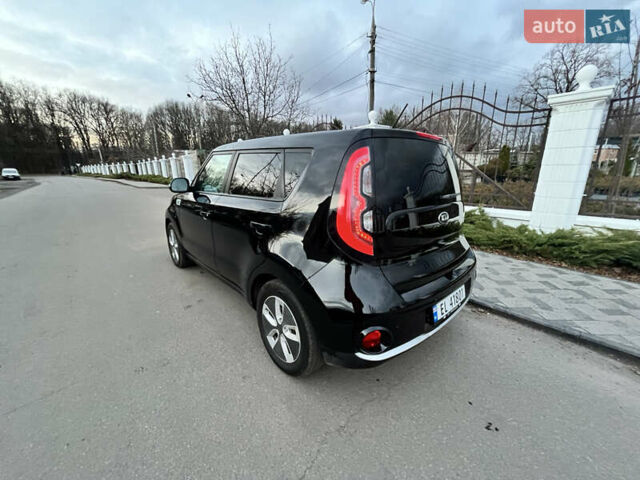 Черный Киа Soul, объемом двигателя 0 л и пробегом 140 тыс. км за 10499 $, фото 5 на Automoto.ua