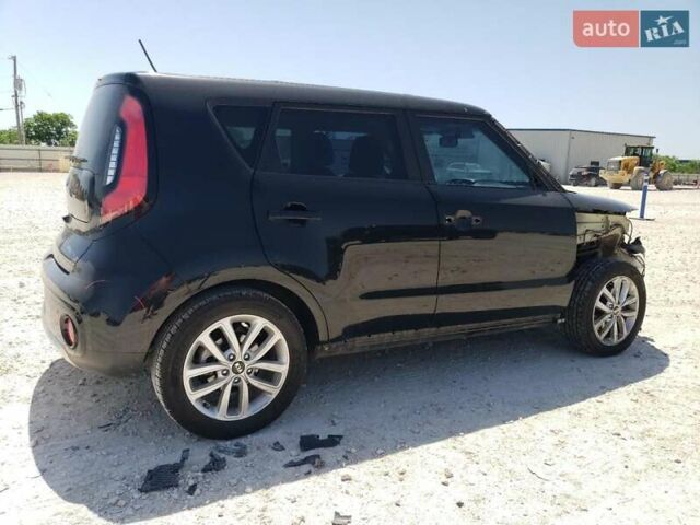 Чорний Кіа Soul, об'ємом двигуна 2 л та пробігом 105 тис. км за 2200 $, фото 2 на Automoto.ua