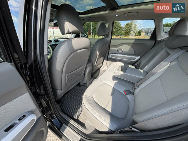 Черный Киа Soul, объемом двигателя 0 л и пробегом 61 тыс. км за 9300 $, фото 15 на Automoto.ua
