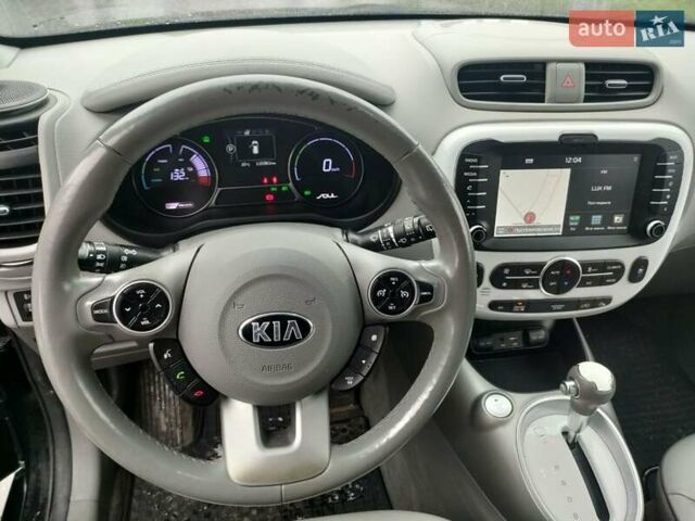 Черный Киа Soul, объемом двигателя 0 л и пробегом 110 тыс. км за 11200 $, фото 21 на Automoto.ua