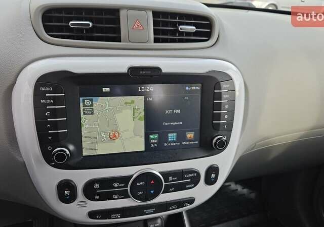 Черный Киа Soul, объемом двигателя 0 л и пробегом 131 тыс. км за 10600 $, фото 1 на Automoto.ua