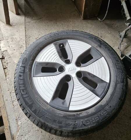 Черный Киа Soul, объемом двигателя 0 л и пробегом 131 тыс. км за 10600 $, фото 16 на Automoto.ua