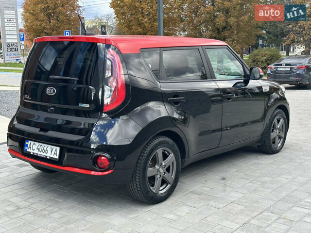 Киа Soul 2018 в Луцке на Automoto.ua Черный Киа Soul, объемом двигателя 0 л и пробегом 100 тыс. км за 10700 $, фото 13 на Automoto.ua