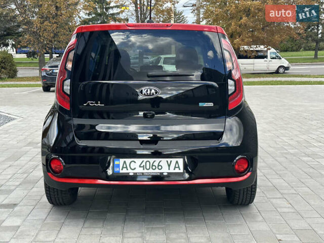 Киа Soul 2018 в Луцке на Automoto.ua Черный Киа Soul, объемом двигателя 0 л и пробегом 100 тыс. км за 10700 $, фото 11 на Automoto.ua