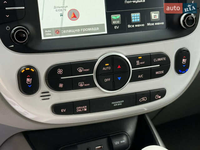 Черный Киа Soul, объемом двигателя 0 л и пробегом 131 тыс. км за 10300 $, фото 38 на Automoto.ua