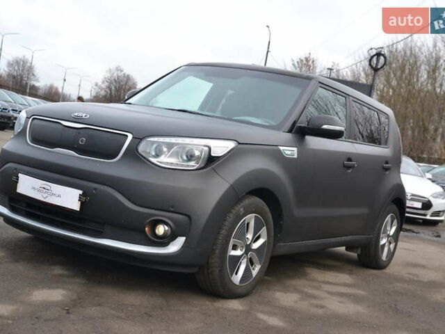 Чорний Кіа Soul, об'ємом двигуна 0 л та пробігом 111 тис. км за 10550 $, фото 1 на Automoto.ua