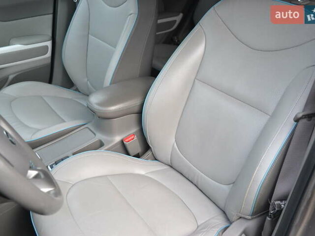 Чорний Кіа Soul, об'ємом двигуна 0 л та пробігом 111 тис. км за 10550 $, фото 12 на Automoto.ua