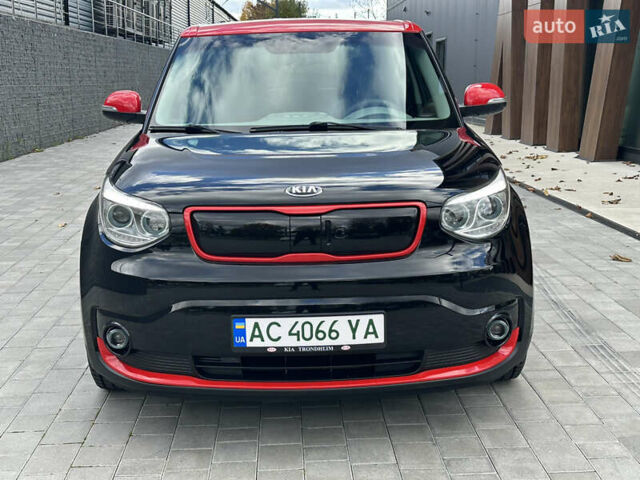 Киа Soul 2018 в Луцке на Automoto.ua Черный Киа Soul, объемом двигателя 0 л и пробегом 100 тыс. км за 10700 $, фото 2 на Automoto.ua