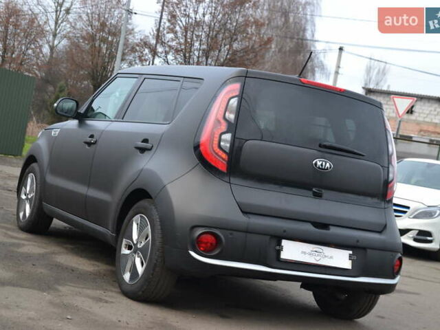 Чорний Кіа Soul, об'ємом двигуна 0 л та пробігом 111 тис. км за 10550 $, фото 10 на Automoto.ua