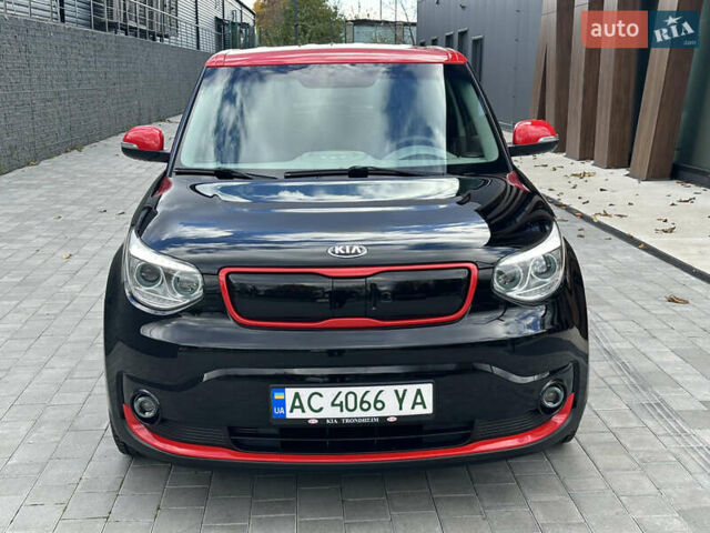Киа Soul 2018 в Луцке на Automoto.ua Черный Киа Soul, объемом двигателя 0 л и пробегом 100 тыс. км за 10700 $, фото 3 на Automoto.ua