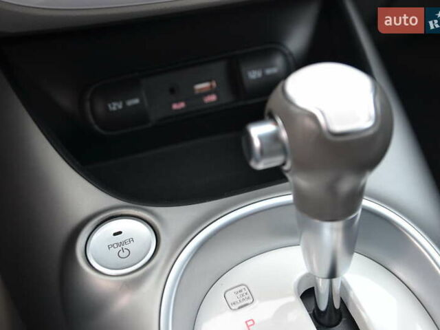 Чорний Кіа Soul, об'ємом двигуна 0 л та пробігом 111 тис. км за 10550 $, фото 30 на Automoto.ua