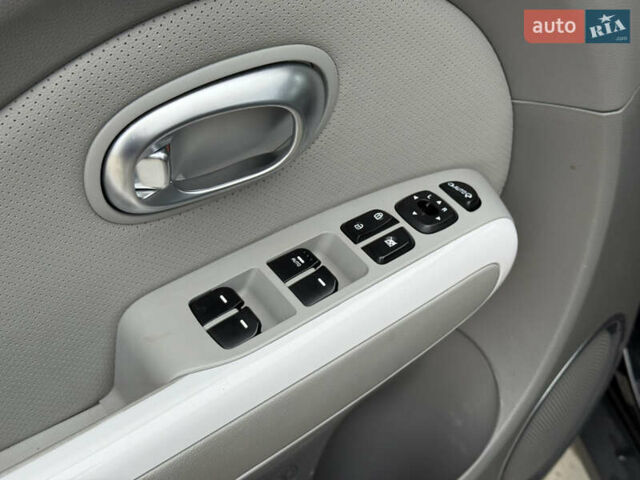 Черный Киа Soul, объемом двигателя 0 л и пробегом 132 тыс. км за 10500 $, фото 41 на Automoto.ua
