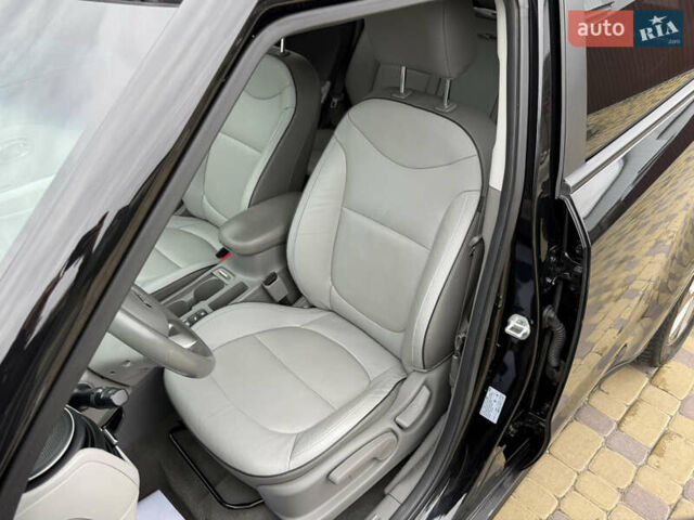 Черный Киа Soul, объемом двигателя 0 л и пробегом 131 тыс. км за 10300 $, фото 36 на Automoto.ua