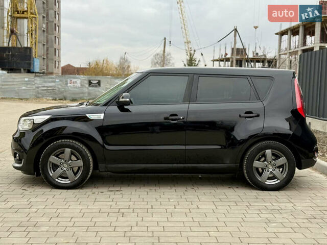 Черный Киа Soul, объемом двигателя 0 л и пробегом 132 тыс. км за 10500 $, фото 6 на Automoto.ua