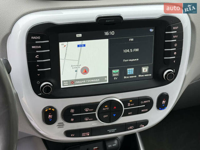 Черный Киа Soul, объемом двигателя 0 л и пробегом 131 тыс. км за 10300 $, фото 39 на Automoto.ua