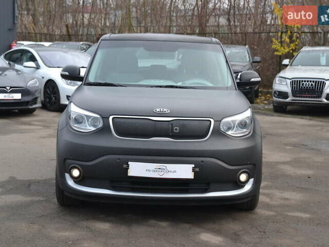 Чорний Кіа Soul, об'ємом двигуна 0 л та пробігом 111 тис. км за 10550 $, фото 2 на Automoto.ua