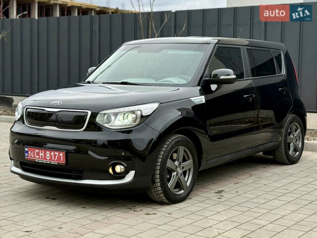Черный Киа Soul, объемом двигателя 0 л и пробегом 132 тыс. км за 10500 $, фото 8 на Automoto.ua