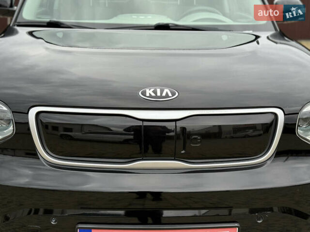 Черный Киа Soul, объемом двигателя 0 л и пробегом 131 тыс. км за 10300 $, фото 19 на Automoto.ua
