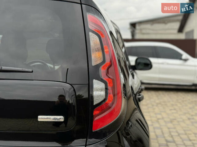 Черный Киа Soul, объемом двигателя 0 л и пробегом 131 тыс. км за 10300 $, фото 27 на Automoto.ua