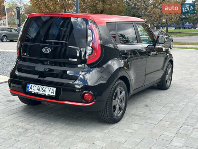 Киа Soul 2018 в Луцке на Automoto.ua Черный Киа Soul, объемом двигателя 0 л и пробегом 100 тыс. км за 10700 $, фото 12 на Automoto.ua