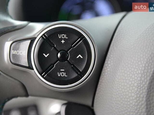 Чорний Кіа Soul, об'ємом двигуна 0 л та пробігом 111 тис. км за 10550 $, фото 28 на Automoto.ua