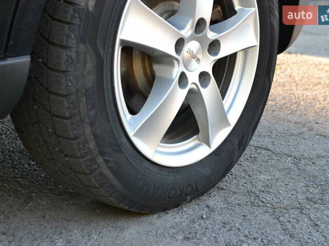 Чорний Кіа Soul, об'ємом двигуна 0 л та пробігом 110 тис. км за 10999 $, фото 37 на Automoto.ua