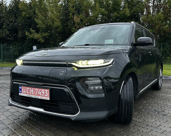 Черный Киа Soul, объемом двигателя 0 л и пробегом 124 тыс. км за 18900 $, фото 3 на Automoto.ua